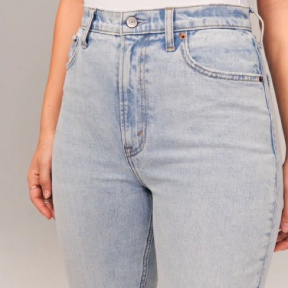 Abercrombie 90’s slim straight ultra high rise - Picture 3 of 10
